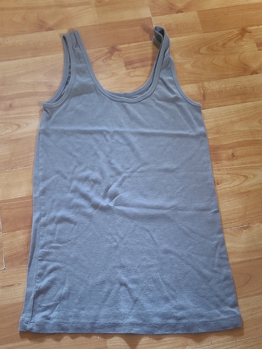Mossimo Supply Co. Gray Scoop Neck Tank Top